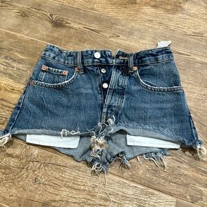 Zara denim shorts. Button up. Medium/dark wash. Size 0